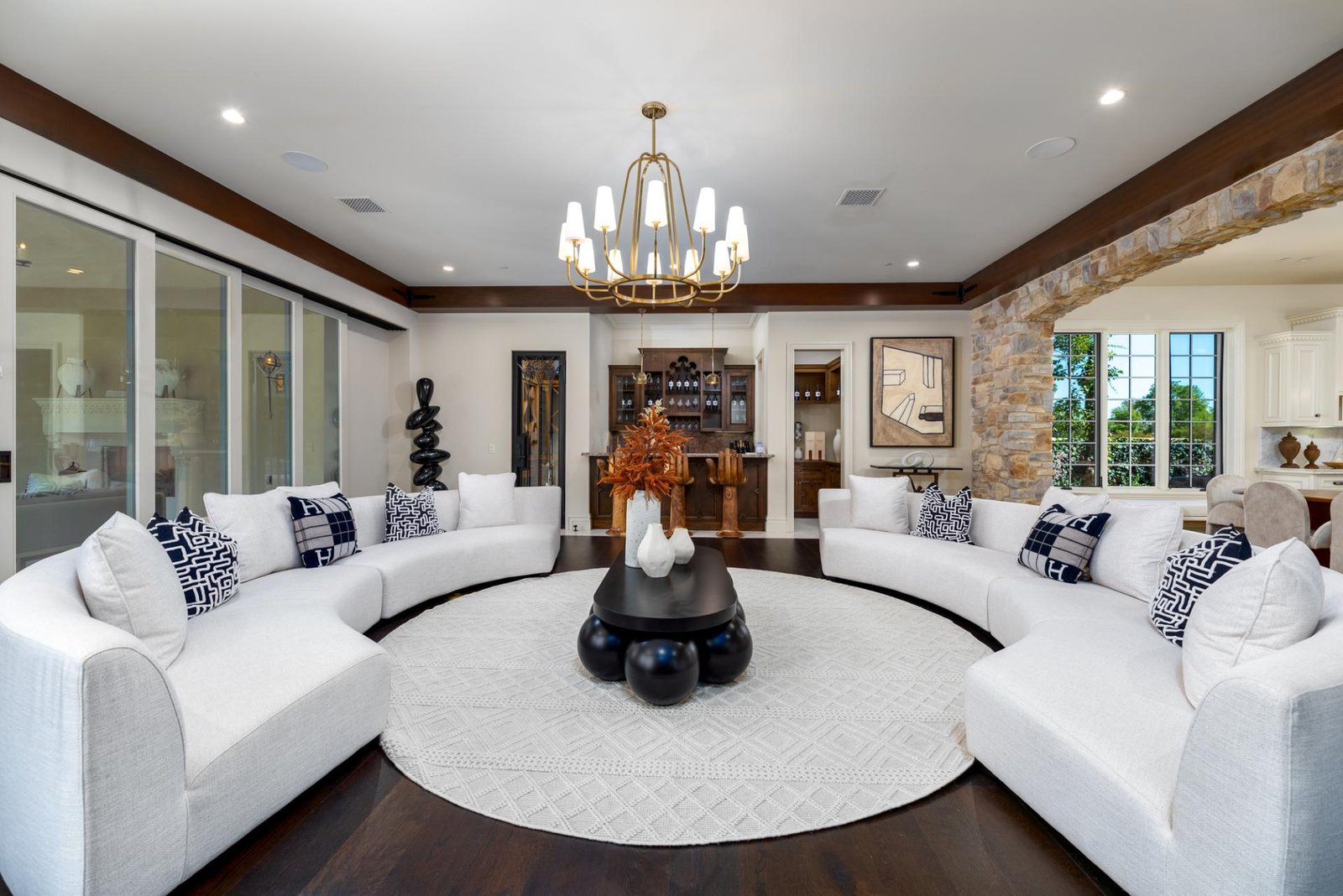 TITAN Women In Business Awards Winner - Maggie Tseng - Hwowz Concept Inc.  gallery