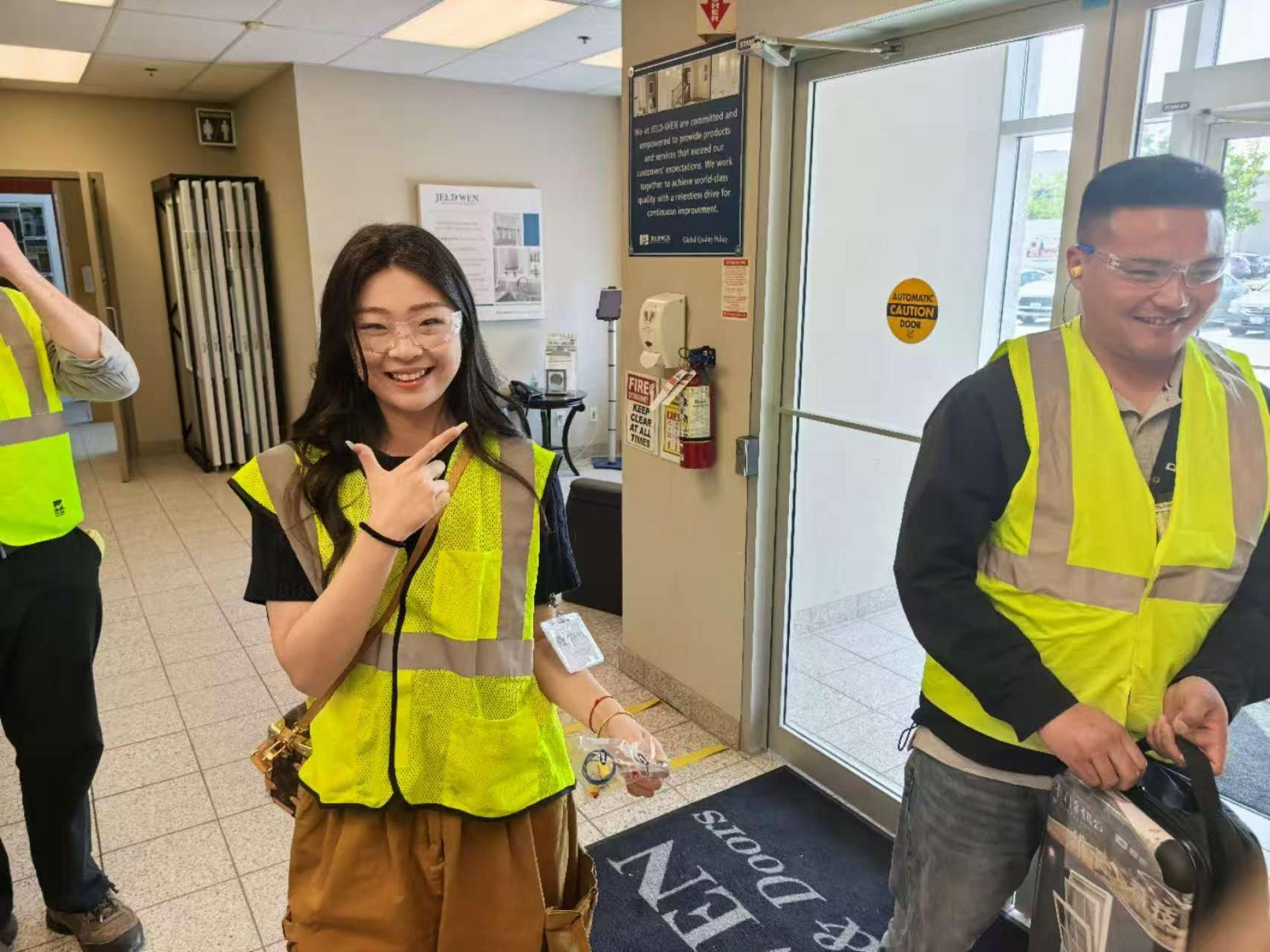 TITAN Women In Business Awards Winner - Yao Haiwen gallery